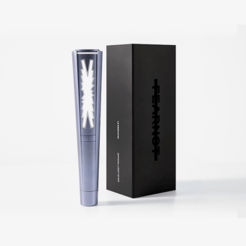 LE SSERAFIM OFFICIAL LIGHT STICK