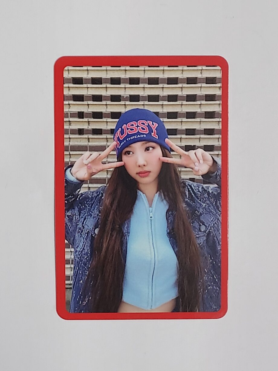 (Step1 POB) TWICE – 14th Mini Album [STRATEGY]