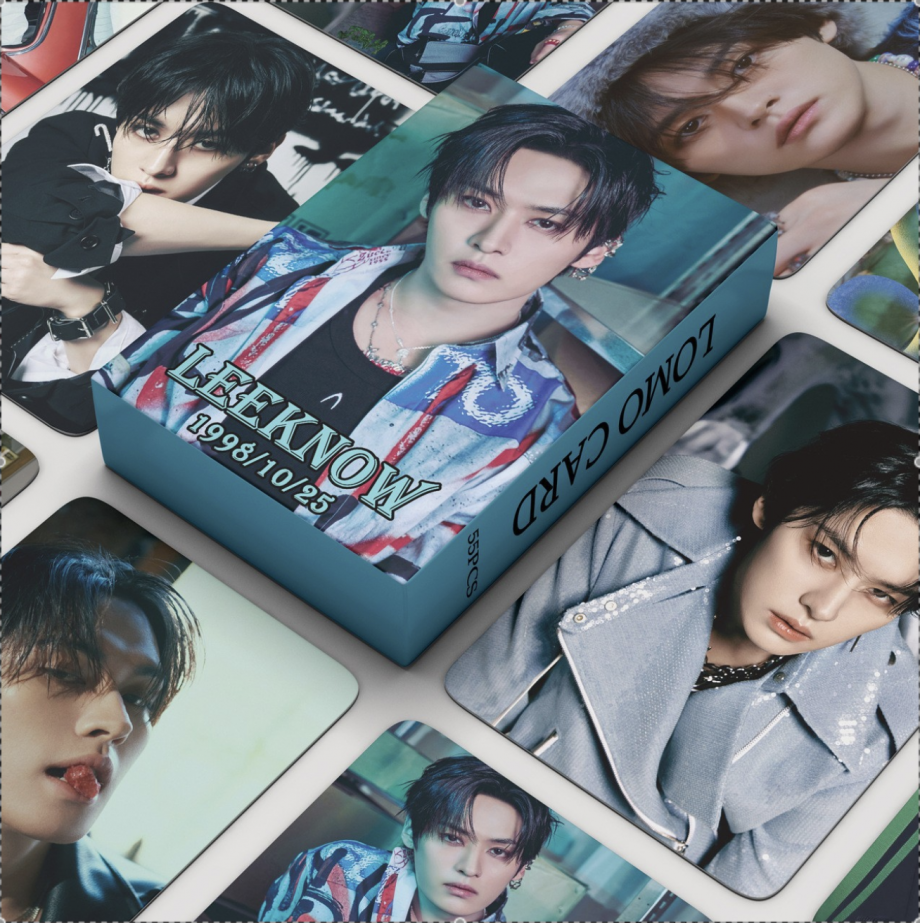 STRAY KIDS LEE KNOW LOMO 009