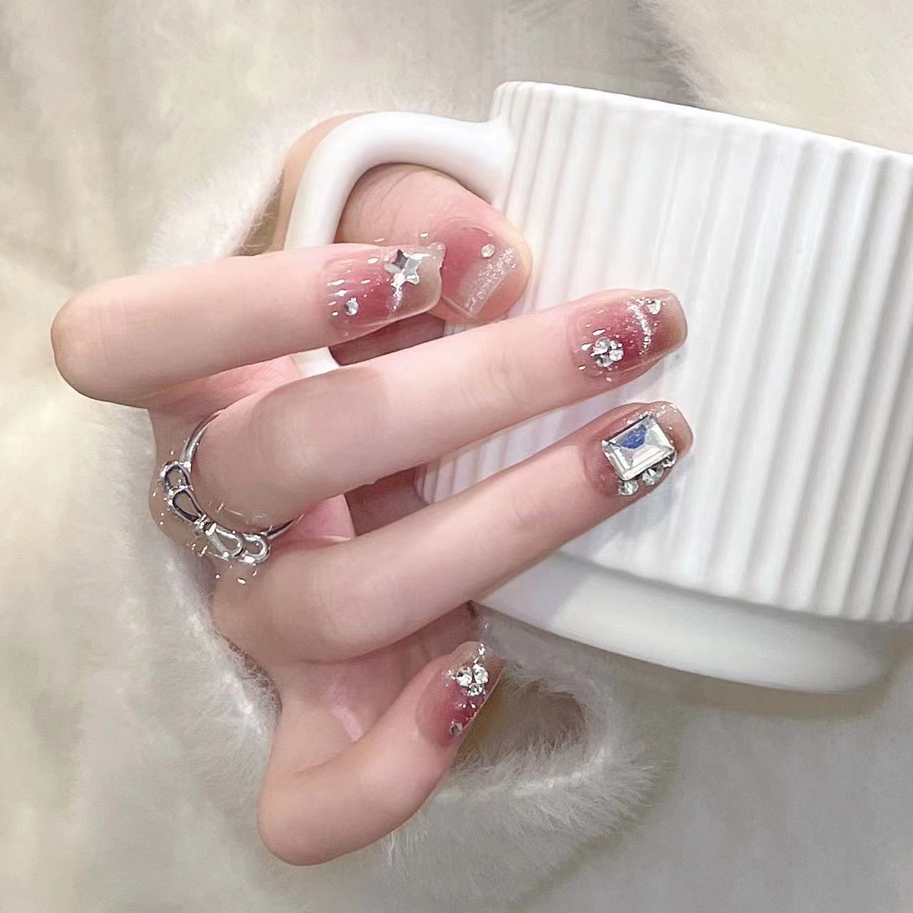 Twinkle Charm Press-On Nails