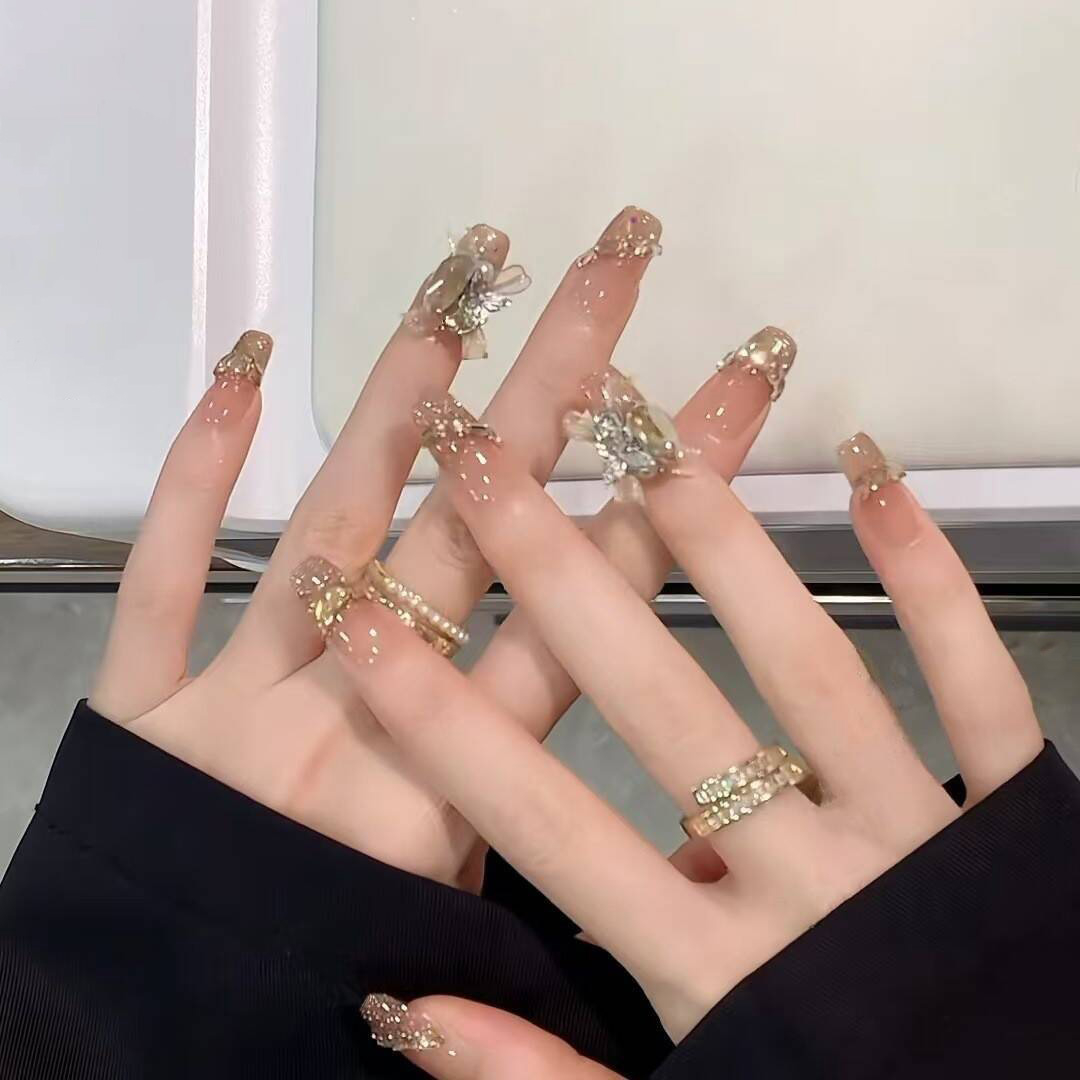 Golden Ribbon Luxe Press-On Nails
