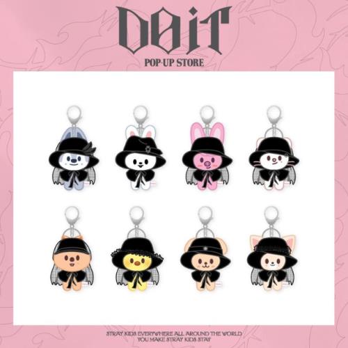 Stray Kids [DO IT] POP-UP STORE (SKZOO COSTUME MAGNET PLUSH KEYRING) (Ends 9PM 02/Dec)