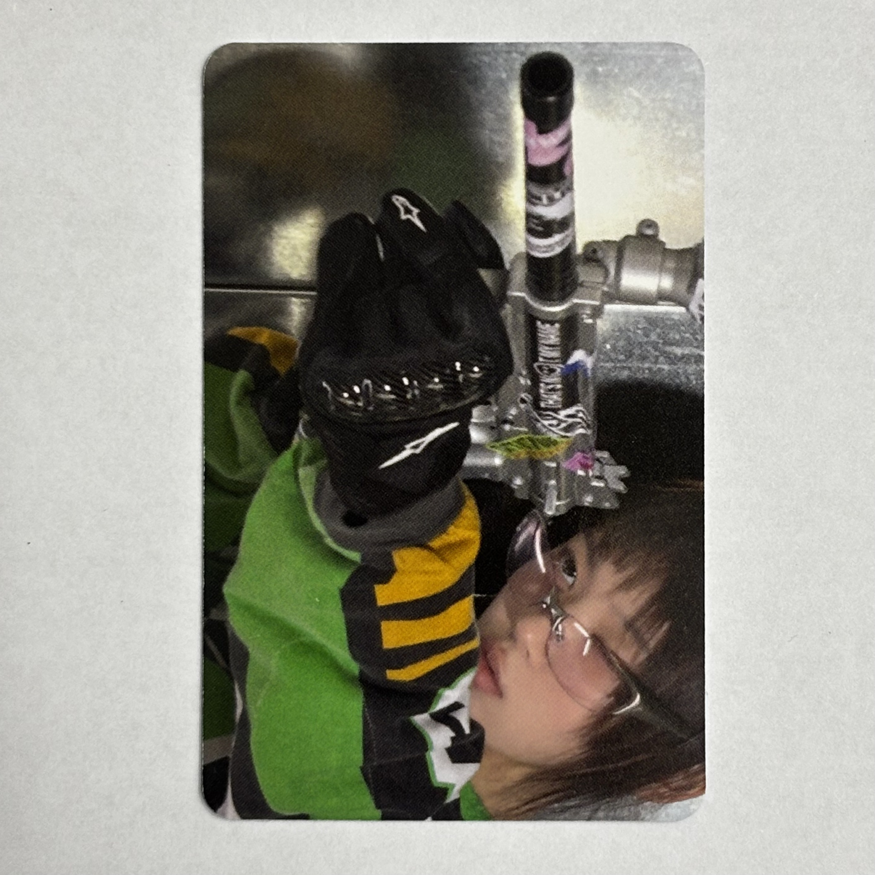 (Applemusic POB) ILLIT - 1st Single Album [NOT CUTE ANYMORE]